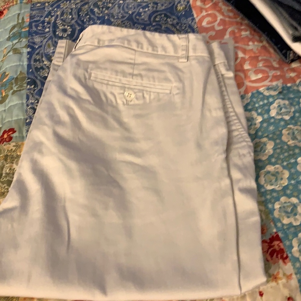 Capri pants